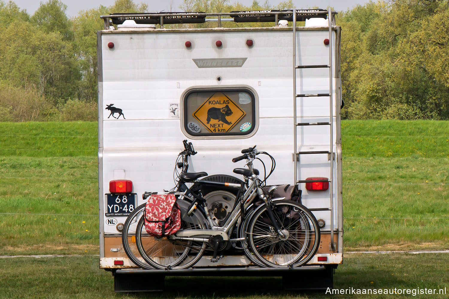 Dodge Winnebago Brave uit 1973